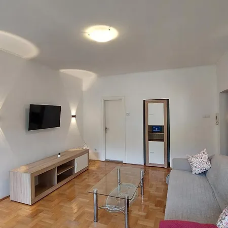 Sally Apartment *